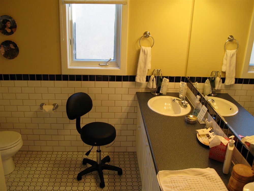 Calgary Westways Guest House Eksteriør bilde