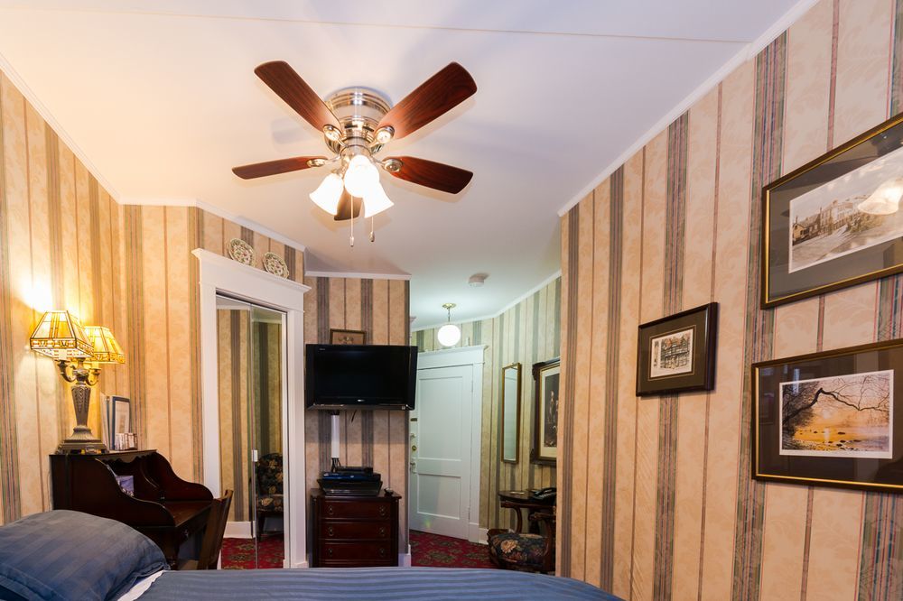 Calgary Westways Guest House Eksteriør bilde